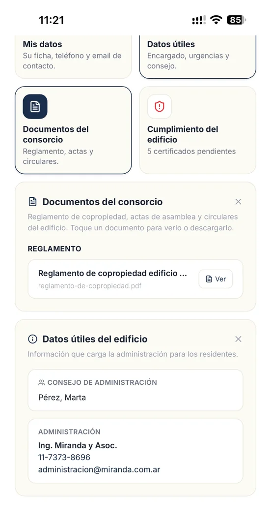 Los paneles de documentos y datos útiles del portal Consorcix: el reglamento de copropiedad para ver o descargar, el consejo de administración y los datos de contacto de la administración.